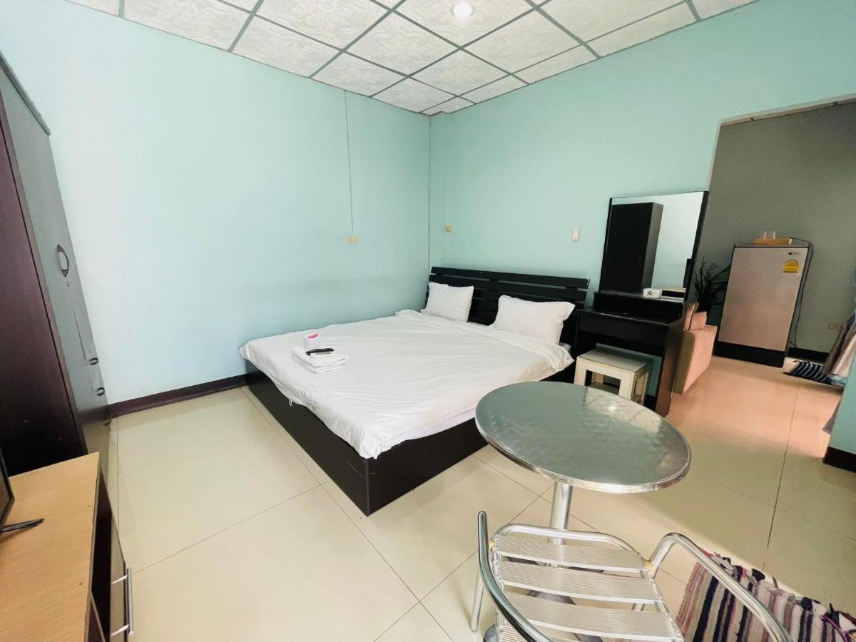 Br-Guesthouse Pattaya Exterior photo